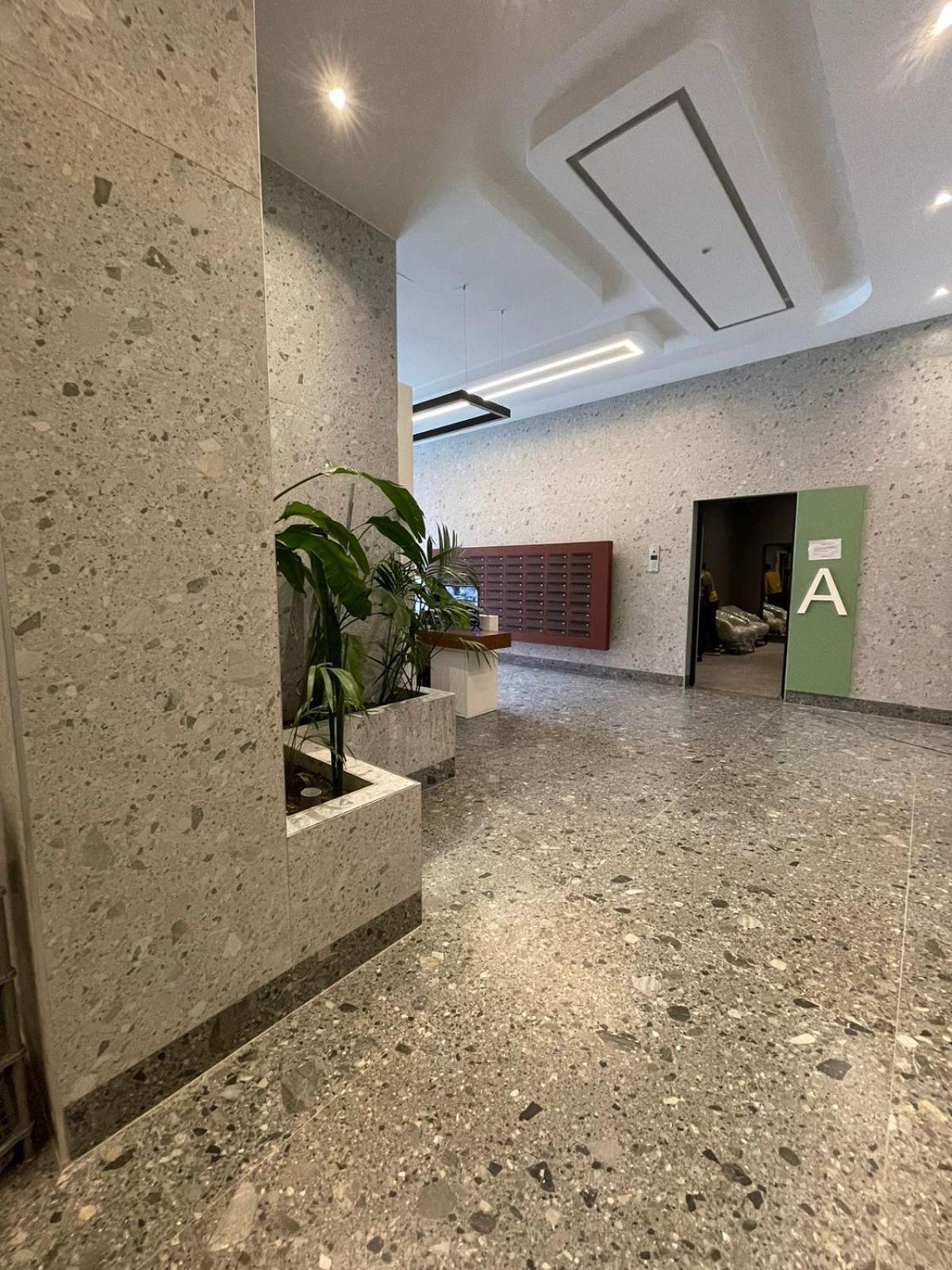 Garden Building Luxury Apartment Tirana Extérieur photo